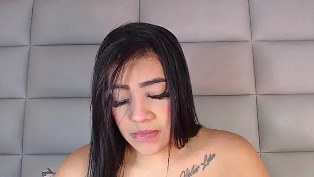 emily brontee  online show from 12-07-24, 11:51