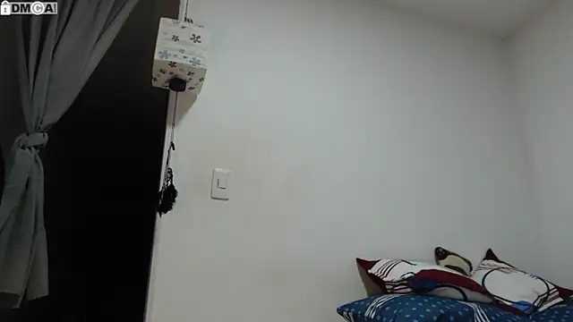 AlinaWoolf  online show from 11-04-25, 04:11