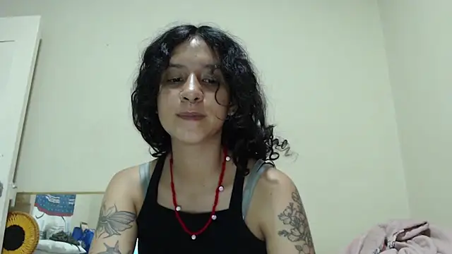 AlinaWoolf  online show from 06-23-26, 02:53