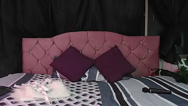 Cataleya divine online show from 10-15-25, 11:10