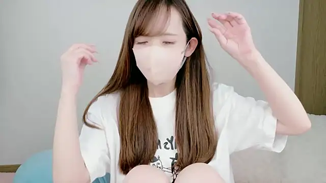 AKANE-- online show from 06-08-26, 01:20