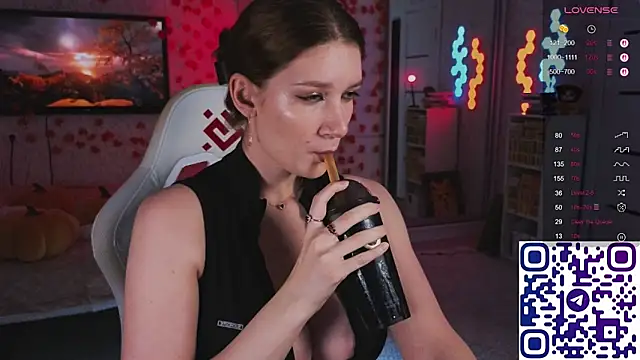 Snapshot of NataliaGonharova chatting on 09-23-25, 05:27 NataliaGonharova online show from 09-23-25, 05:27