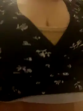 Snapshot of Angel__lika chatting on 09-10-25, 10:10 Angel  lika online show from 09-10-25, 10:10