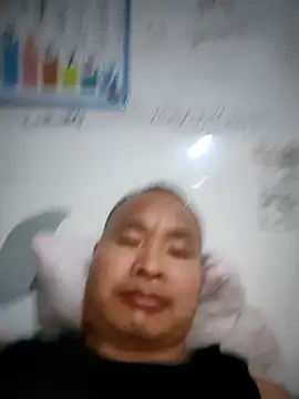 Snapshot of ximenqin-1 chatting on 09-21-25, 02:29 ximenqin-1 online show from 09-21-25, 02:29