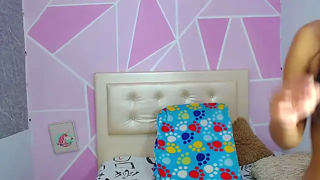Snapshot of AngeDrty chatting on 07-25-26, 11:46 AngeDrty online show from 07-25-26, 11:46