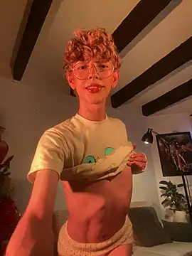 lyamthommpson online show from 12-01-25, 08:14