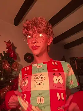 lyamthommpson online show from 12-16-25, 08:58