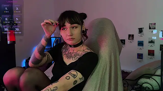 deadlysweet online show from 07-22-26, 02:36