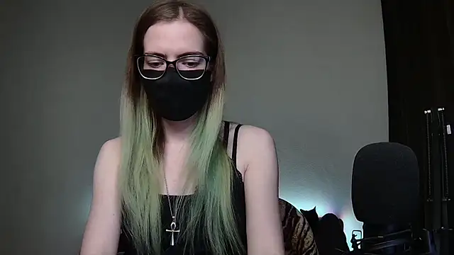 Snapshot of amber_candyfloss chatting on 12-16-24, 02:15 amber candyfloss online show from 12-16-24, 02:15