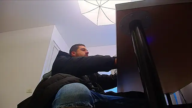 JoshKnights online show from 10-29-25, 05:53