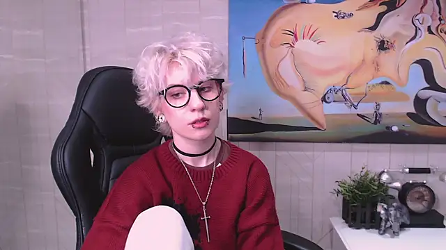 Snapshot of _Moonlight_t chatting on 01-16-25, 11:48 Moonlight t online show from 01-16-25, 11:48