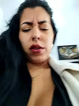 Emily Wane online show from 01-14-26, 03:39