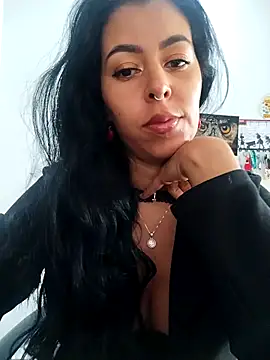 Emily Wane online show from 02-06-26, 04:21