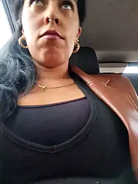 Emily Wane online show from 04-07-26, 04:51