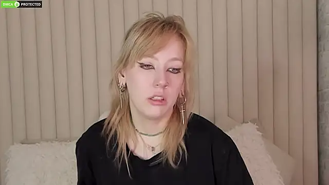 RachelCart online show from 11-05-25, 03:17