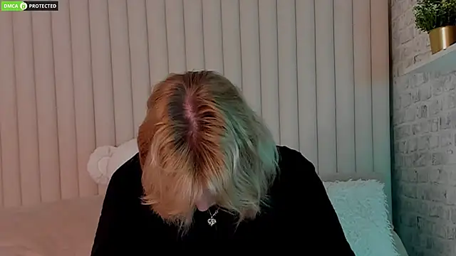 RachelCart online show from 11-15-25, 03:04