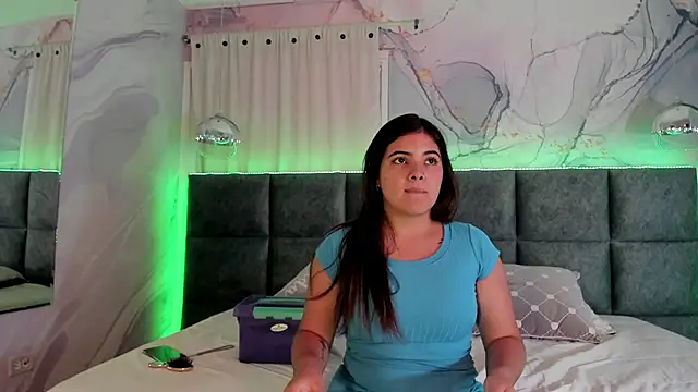Snapshot of EVELIN_MASON chatting on 01-24-25, 07:39 EVELIN MASON online show from 01-24-25, 07:39