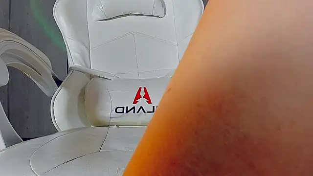 ice pixie online show from 02-27-26, 05:13