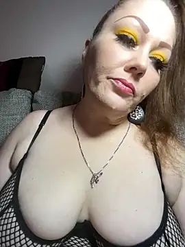 fatfabulous1981 online show from 12-16-25, 11:10