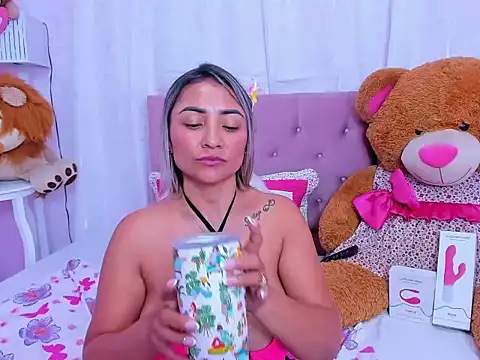 milf bigass  online show from 06-03-26, 02:33