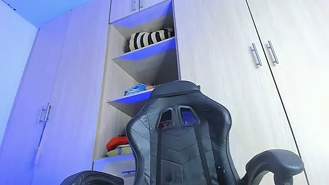 JAXXXONHERD online show from 10-27-25, 02:10