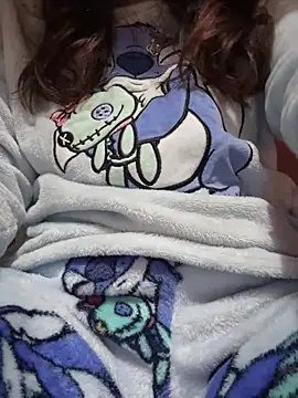 Snapshot of rossana99_ chatting on 01-11-25, 03:42 rossana99 online show from 01-11-25, 03:42