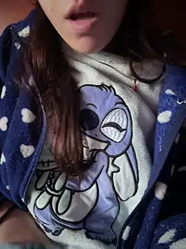 Snapshot of rossana99_ chatting on 01-25-25, 02:25 rossana99 online show from 01-25-25, 02:25