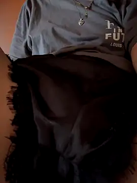 Snapshot of rossana99_ chatting on 09-26-25, 10:41 rossana99 online show from 09-26-25, 10:41