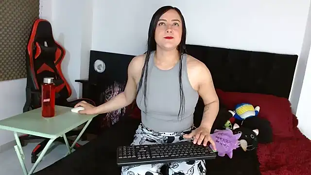 Noamartin  online show from 06-12-26, 03:16