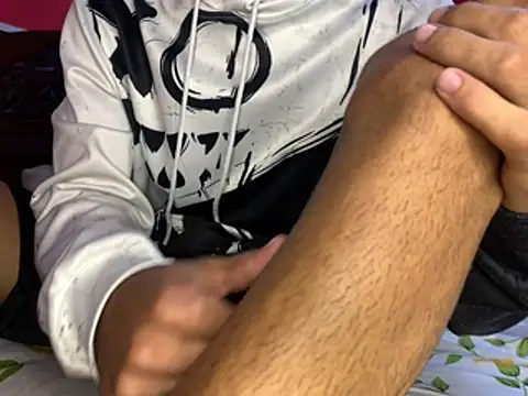 tanned boy online show from 05-23-26, 11:47