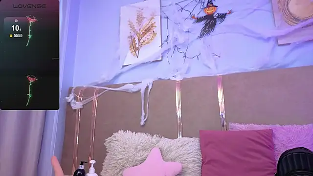 sarah cruzz  online show from 11-01-25, 09:39