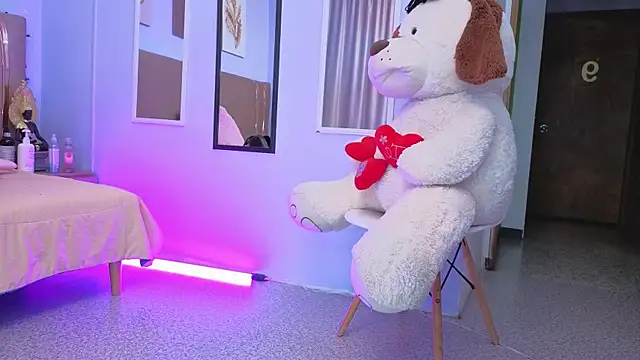 sarah cruzz  online show from 03-06-26, 01:13