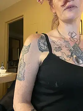 Snapshot of renegade_vyxxen chatting on 01-29-25, 03:22 renegade vyxxen online show from 01-29-25, 03:22