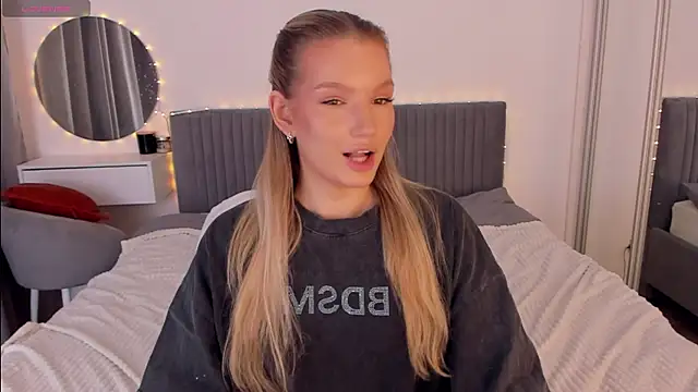 CassieRayss online show from 01-08-26, 12:29