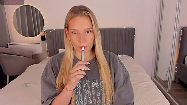 CassieRayss online show from 04-13-26, 11:16