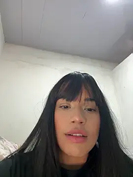 Snapshot of GoddessBrunette chatting on 10-26-25, 08:04 GoddessBrunette online show from 10-26-25, 08:04