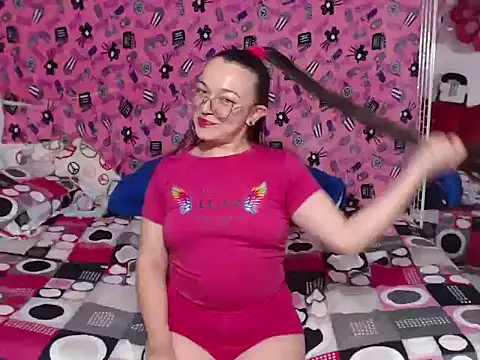 Angela 18honey online show from 06-11-26, 04:32