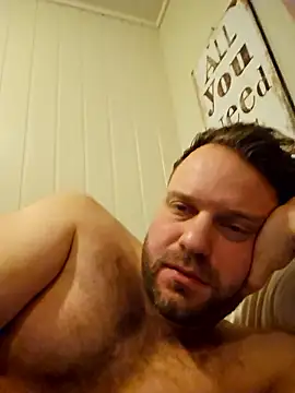 Snapshot of Machoviking1 chatting on 01-06-26, 10:34 Machoviking1 online show from 01-06-26, 10:34