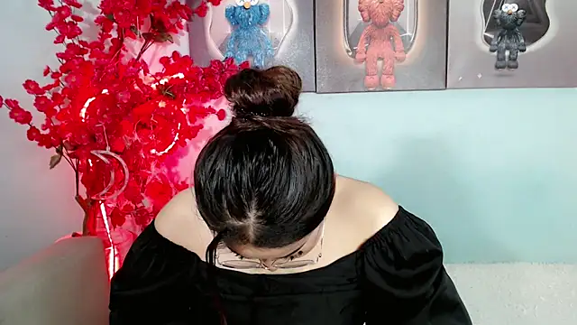 Snapshot of ichiben chatting on 03-15-26, 07:31 ichiben online show from 03-15-26, 07:31