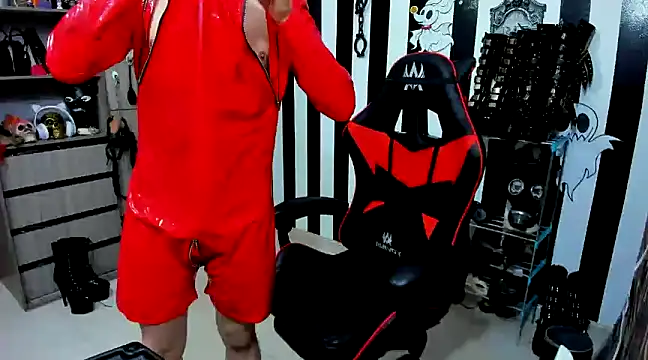 Snapshot of daven56 chatting on 01-17-25, 01:13 daven56 online show from 01-17-25, 01:13