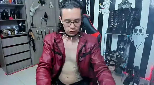 Snapshot of daven56 chatting on 02-01-25, 05:16 daven56 online show from 02-01-25, 05:16