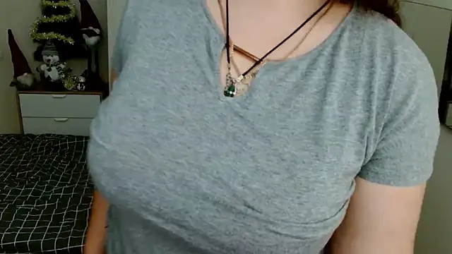 Snapshot of leila_beayte_ chatting on 01-17-25, 03:22 leila beayte online show from 01-17-25, 03:22