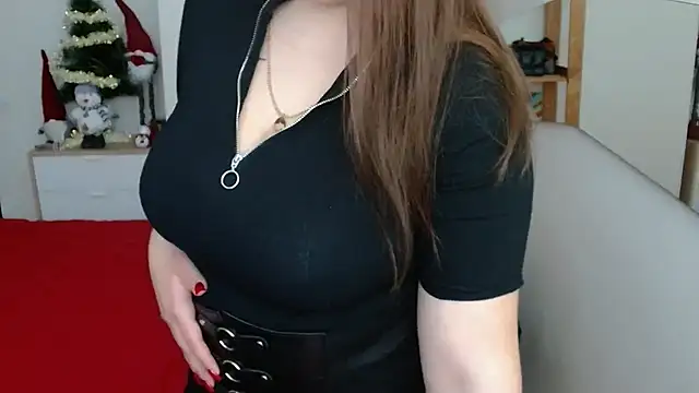 Snapshot of leila_beayte_ chatting on 02-24-25, 07:22 leila beayte online show from 02-24-25, 07:22