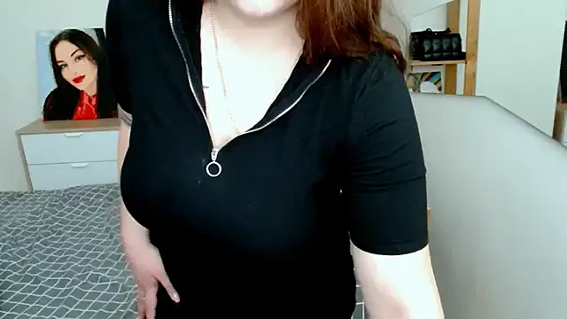 Snapshot of leila_beayte_ chatting on 03-12-25, 05:49 leila beayte online show from 03-12-25, 05:49