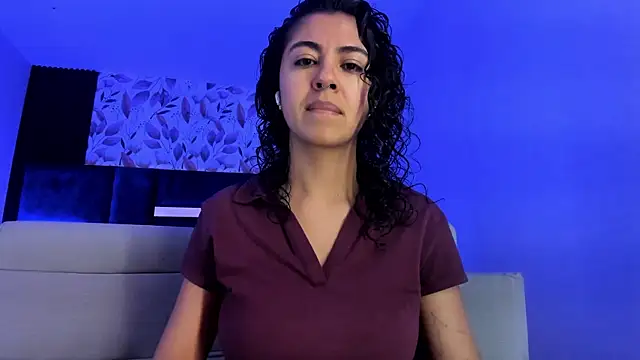 Amareto  online show from 04-25-26, 09:45