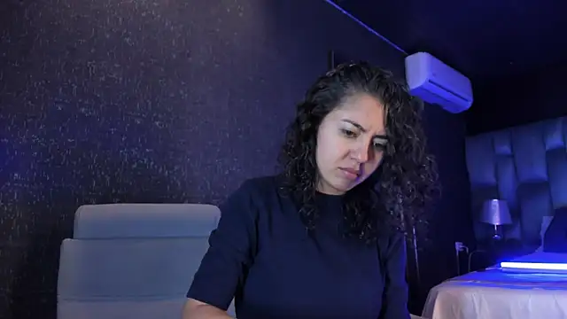 Amareto  online show from 05-23-26, 12:20