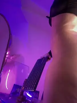 Snapshot of SakuraKato chatting on 01-29-25, 07:11 SakuraKato online show from 01-29-25, 07:11