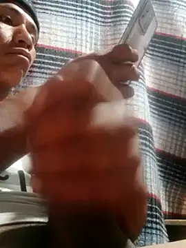 Snapshot of Moreno1813 chatting on 02-08-25, 09:56 Moreno1813 online show from 02-08-25, 09:56