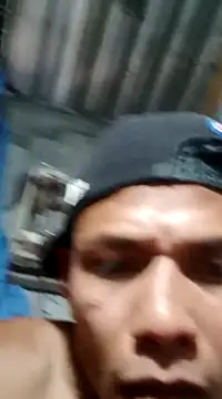 Snapshot of Moreno1813 chatting on 03-22-25, 10:04 Moreno1813 online show from 03-22-25, 10:04