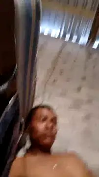 Snapshot of Moreno1813 chatting on 09-14-25, 06:40 Moreno1813 online show from 09-14-25, 06:40